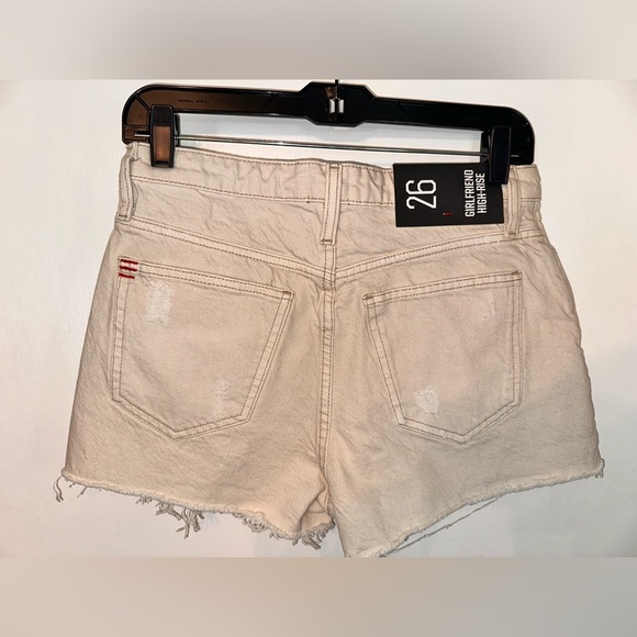 BDG Urban Outfitters 26 Cream Distressed Cut Off GF High-Rise Short #1708 - Picture 2 of 8